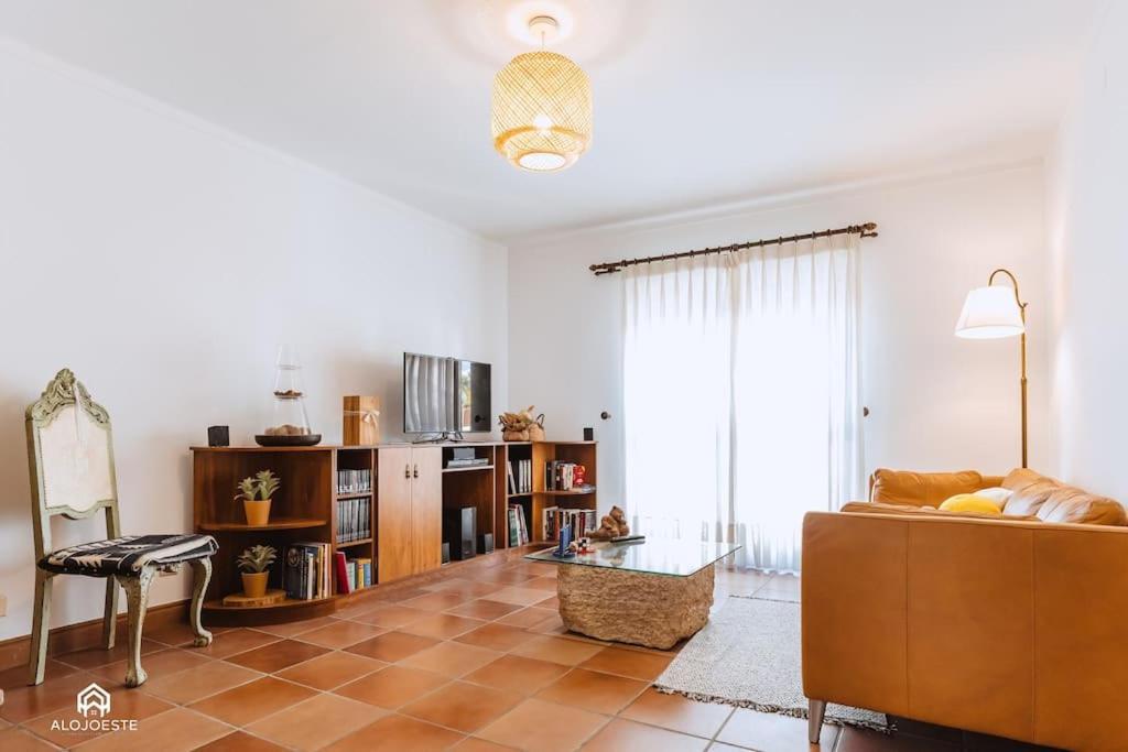 Casa Do Patio - 3 Bedrooms, Ponte Rol Torres Vedras Bagian luar foto