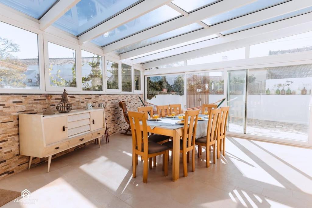 Casa Do Patio - 3 Bedrooms, Ponte Rol Torres Vedras Bagian luar foto